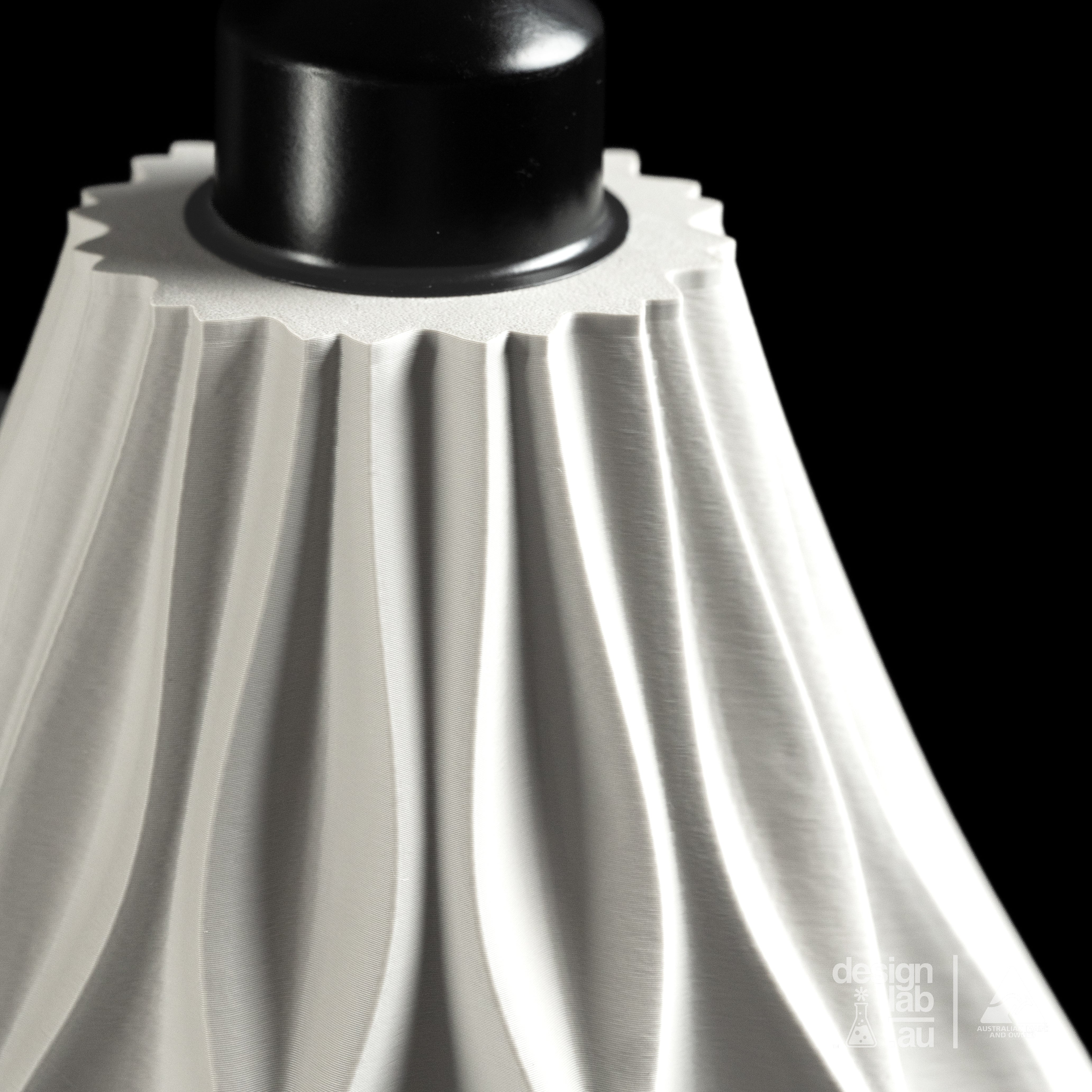 ABYSSAL Pendant Shade