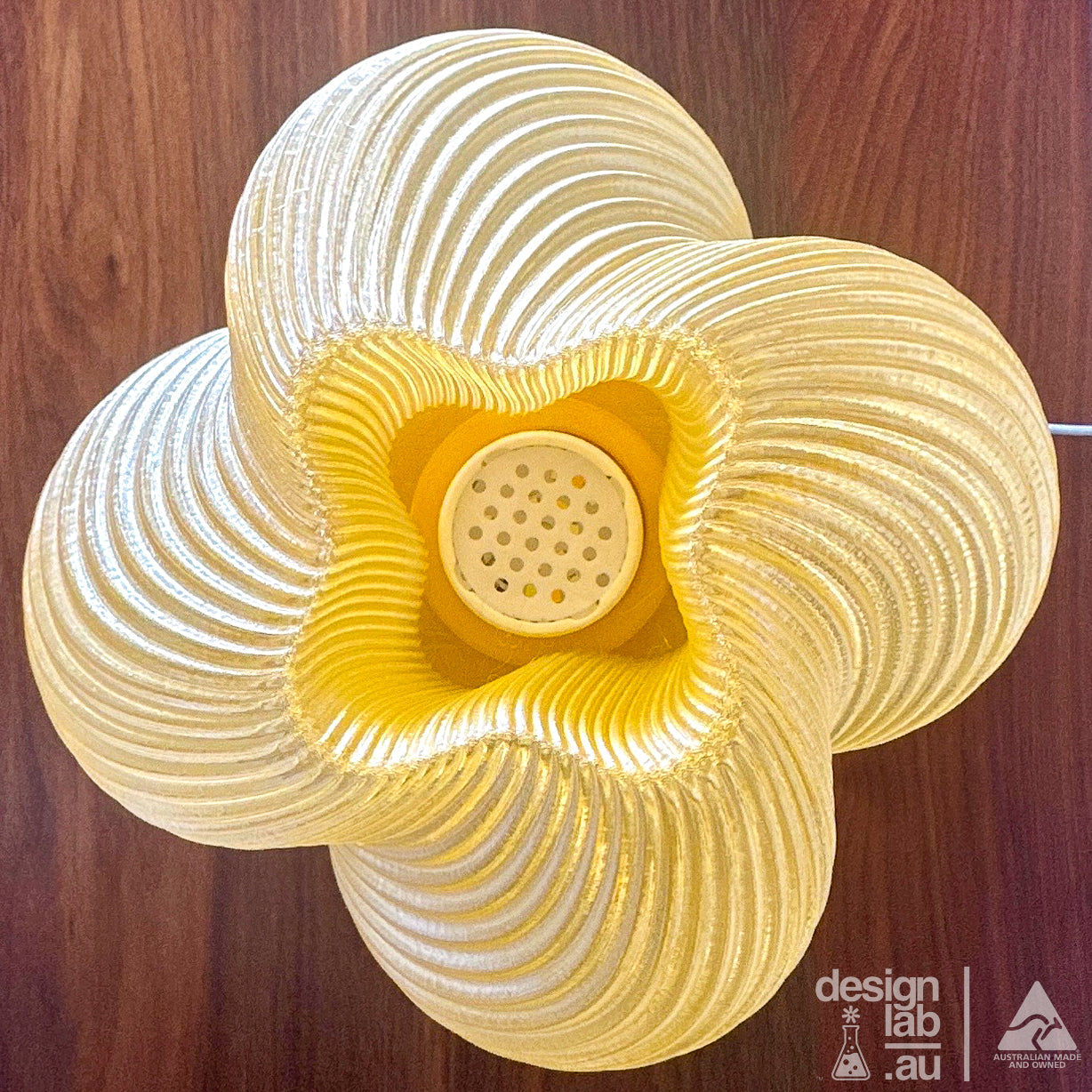 Bronze translucent shade | 12 base colours