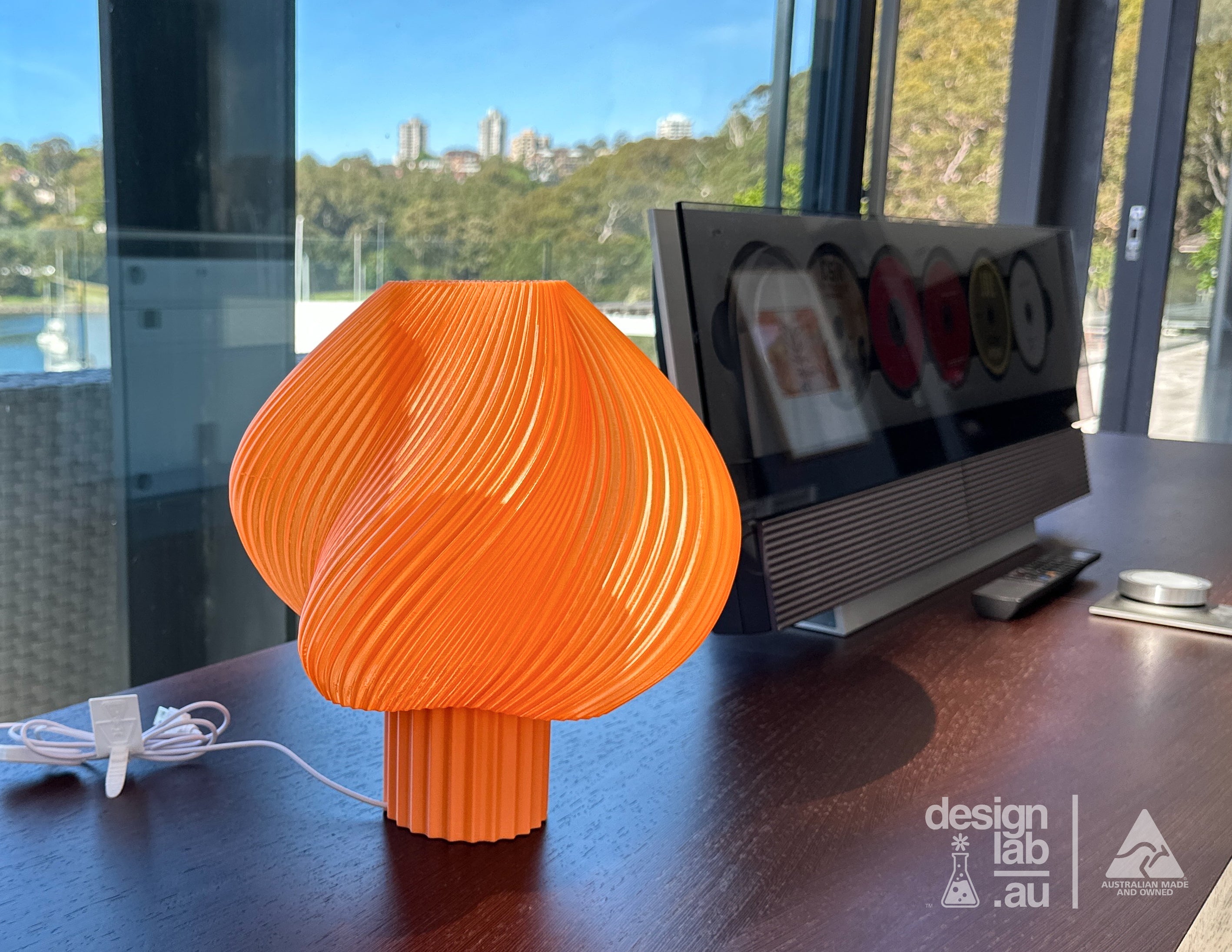 Mandarin orange ranslucent shade | 12 base colours