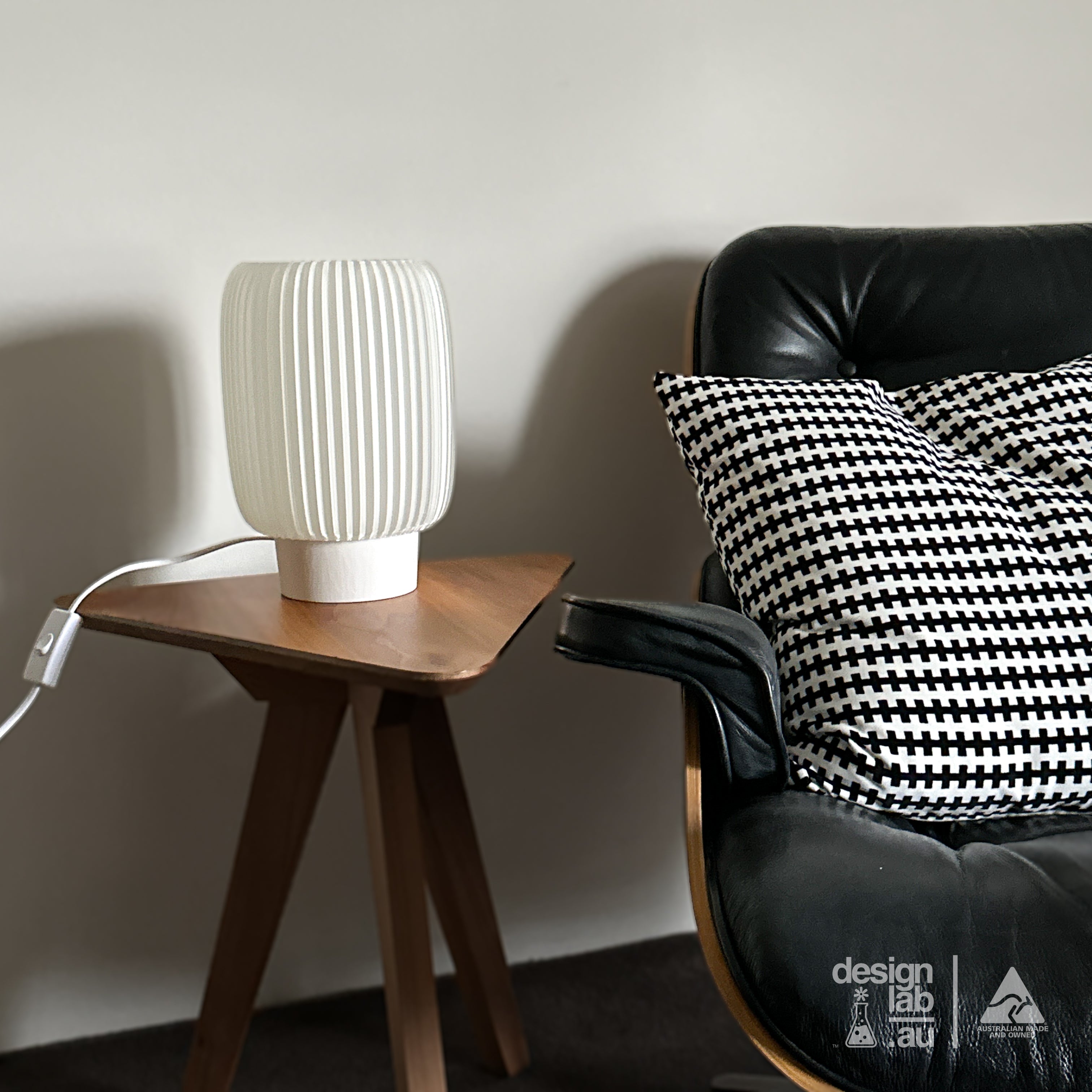 White translucent shade | 7 base colours